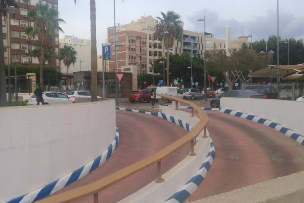 Precioso Piso En Almeria Centro Con Parking Gratis 외부 사진