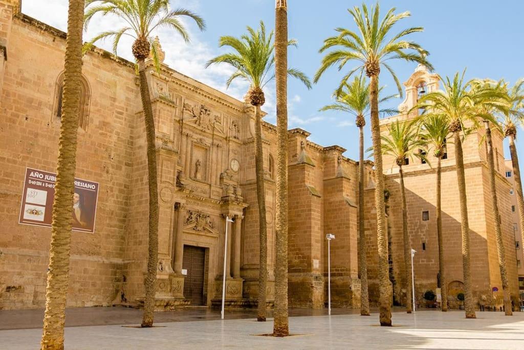 Precioso Piso En Almeria Centro Con Parking Gratis 외부 사진